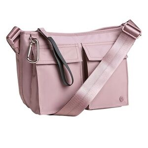 Athleta crossbody bag light mauve/lavender color